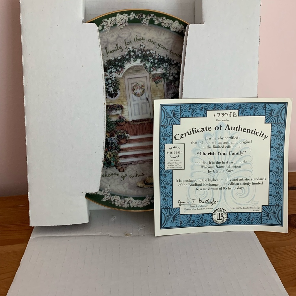 The Bradford Exchange “Cherish Your Family” Collectors Plate